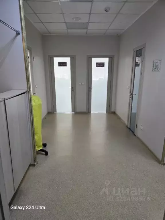 Помещение свободного назначения в Саха (Якутия), Нерюнгри ул. ... - Фото 2