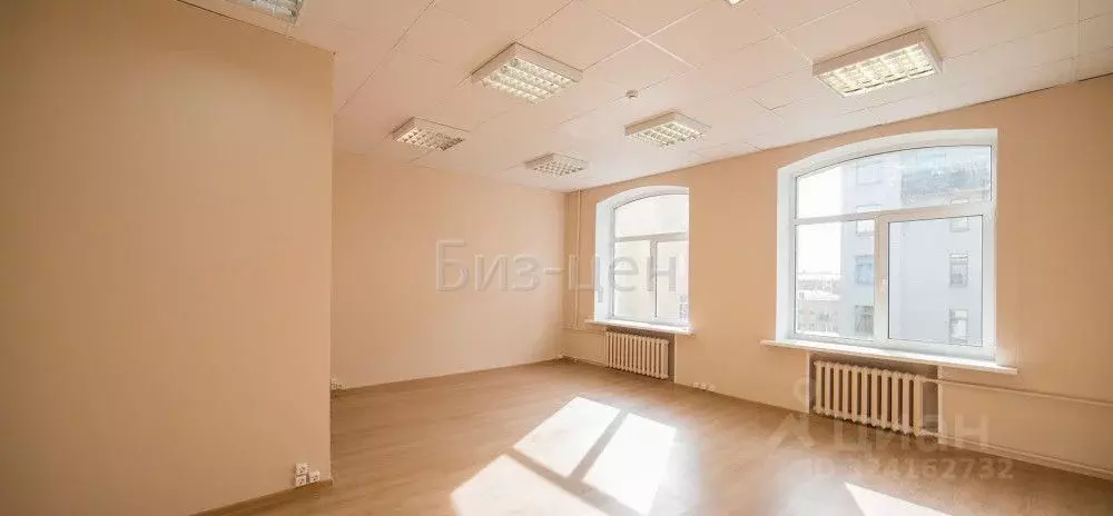 Офис в Санкт-Петербург Каменноостровский просп., 40 (22 м) - Фото 1
