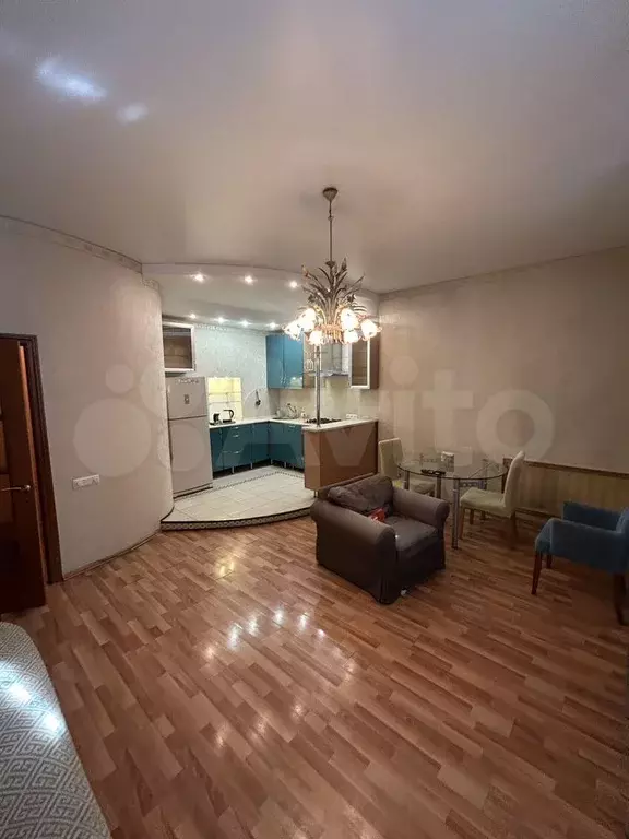 2-к. квартира, 65 м, 2/6 эт. - Фото 0