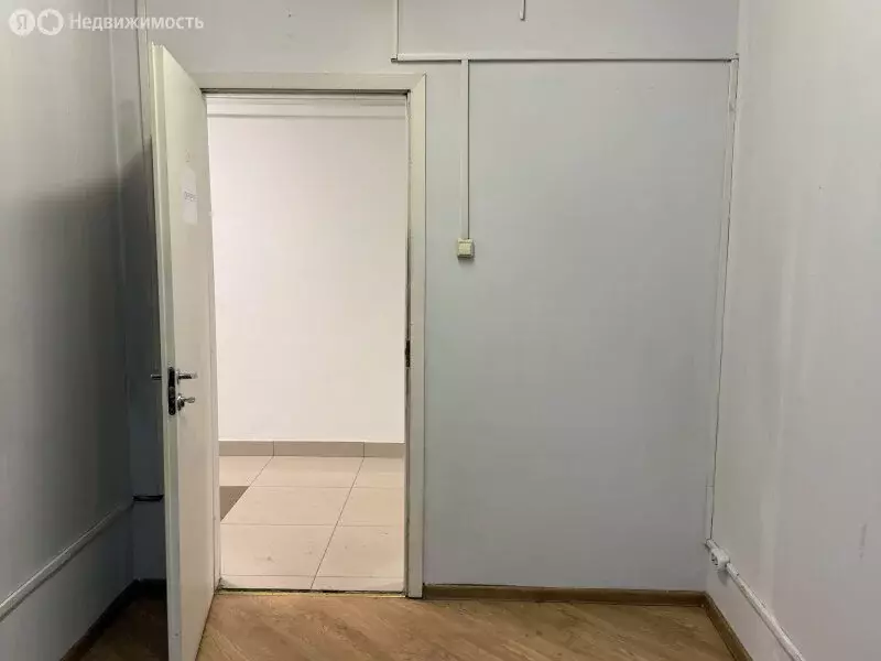 Офис (15 м) - Фото 1