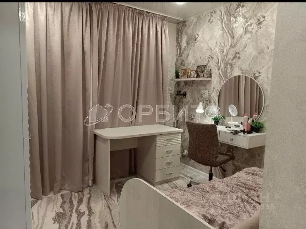 2-к кв. Тюменская область, Тюмень ул. Стройотрядовская, 8 (51.0 м) - Фото 2