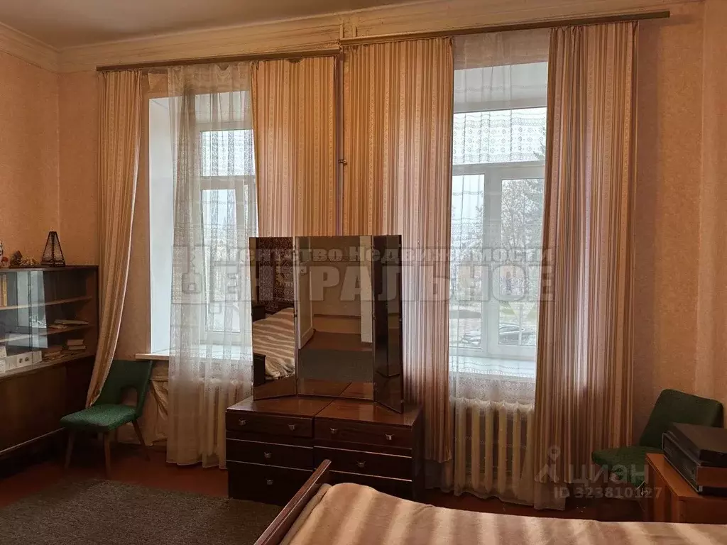 3-к кв. Смоленская область, Смоленск Коммунистическая ул., 6 (91.3 м) - Фото 2