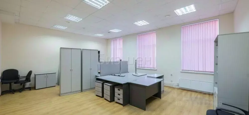 Офис в Санкт-Петербург Малоохтинский просп., 8 (167 м) - Фото 1