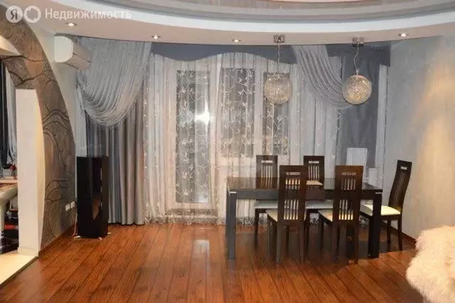 4-комнатная квартира: Челябинск, улица Руставели, 25А (125.9 м) - Фото 1