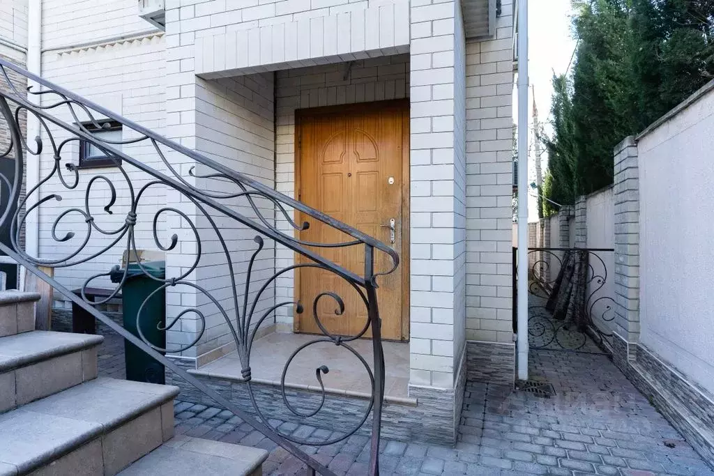 1-к кв. Краснодарский край, Геленджик Кабардинская ул., 28 (60.0 м) - Фото 1