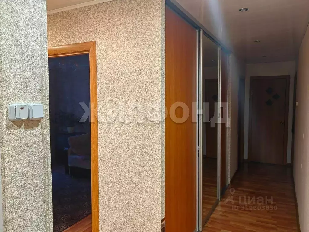 3-к кв. Новосибирская область, Новосибирск ул. Гаранина, 13 (55.1 м) - Фото 1