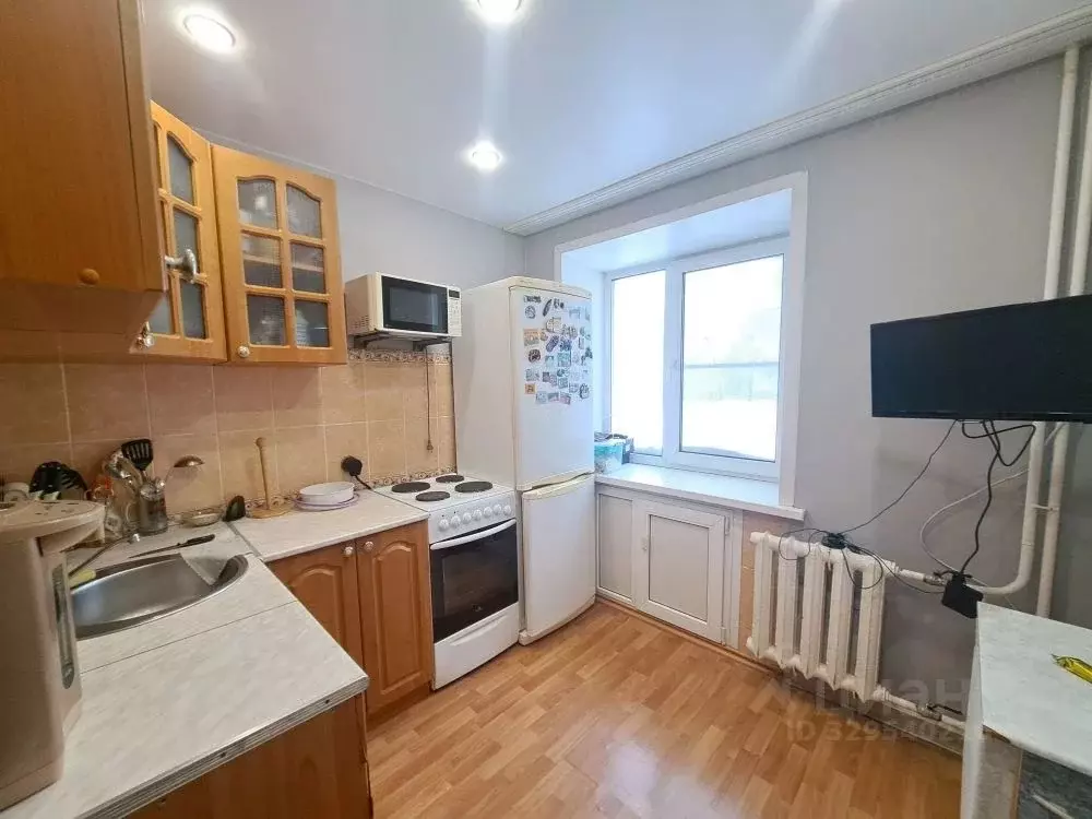2-к кв. Кемеровская область, Кемерово ул. 40 лет Октября, 23 (42.0 м) - Фото 1