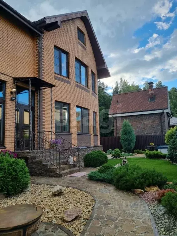 Дом в Московская область, Мытищи ул. Галактическая, 14 (286 м) - Фото 1