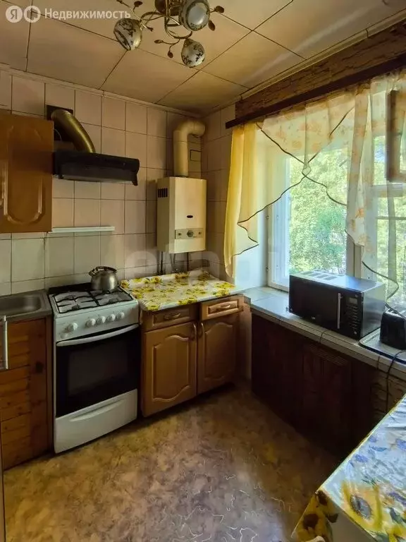 2-комнатная квартира: посёлок городского типа Нижний Одес, улица ... - Фото 1