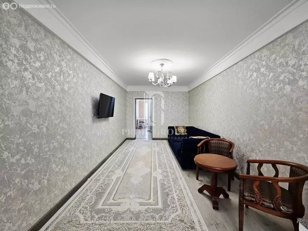 3-комнатная квартира: Каспийск, улица Амет-хан Султана, 34 (63.4 м) - Фото 2