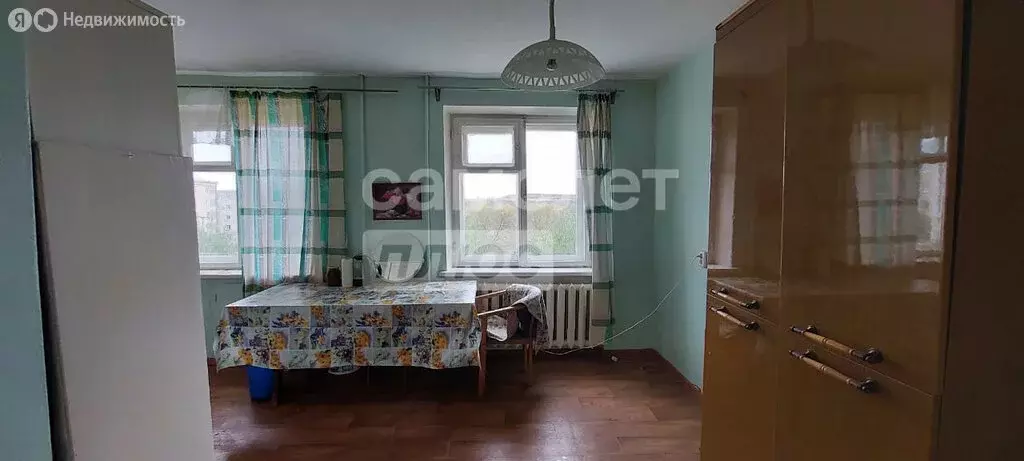 3-комнатная квартира: Челябинская область, Еманжелинский муниципальный ... - Фото 1