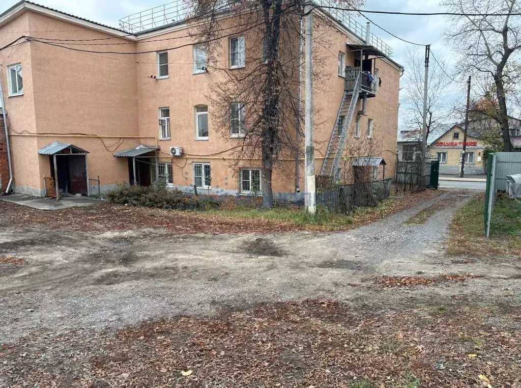3-к кв. Нижегородская область, Нижний Новгород ул. Литвинова, 40 (50.0 ... - Фото 1