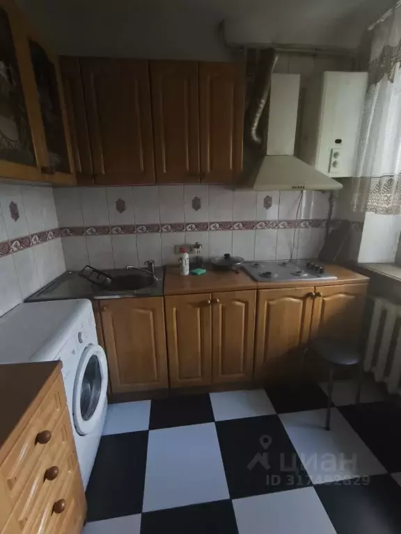 3-к кв. Крым, Керчь ул. Кирова, 33 (60.0 м) - Фото 1