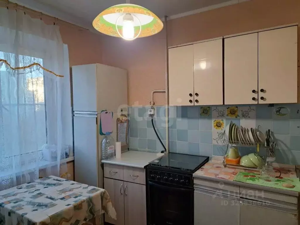 2-к кв. Адыгея, Майкоп ул. 12 Марта, 136 (50.8 м) - Фото 1