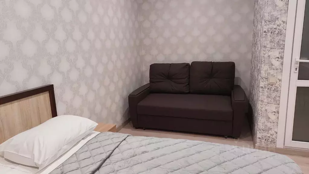 Комната Свердловская область, Екатеринбург пер. Мордвинский, 1 (33.0 ... - Фото 1