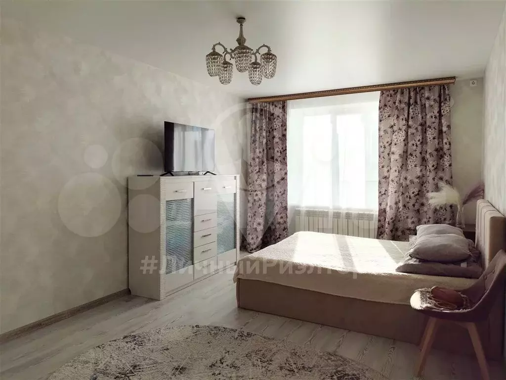 1-к. квартира, 45,6 м, 5/5 эт. - Фото 0
