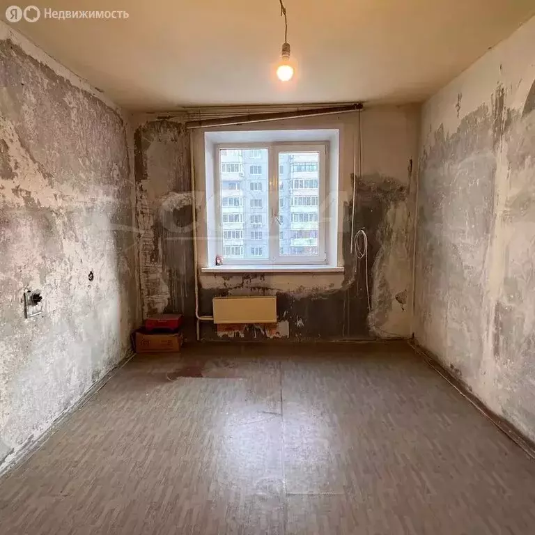 1-комнатная квартира: Тюмень, 6-й микрорайон, проезд 9 Мая, 7 (46.2 м) - Фото 1