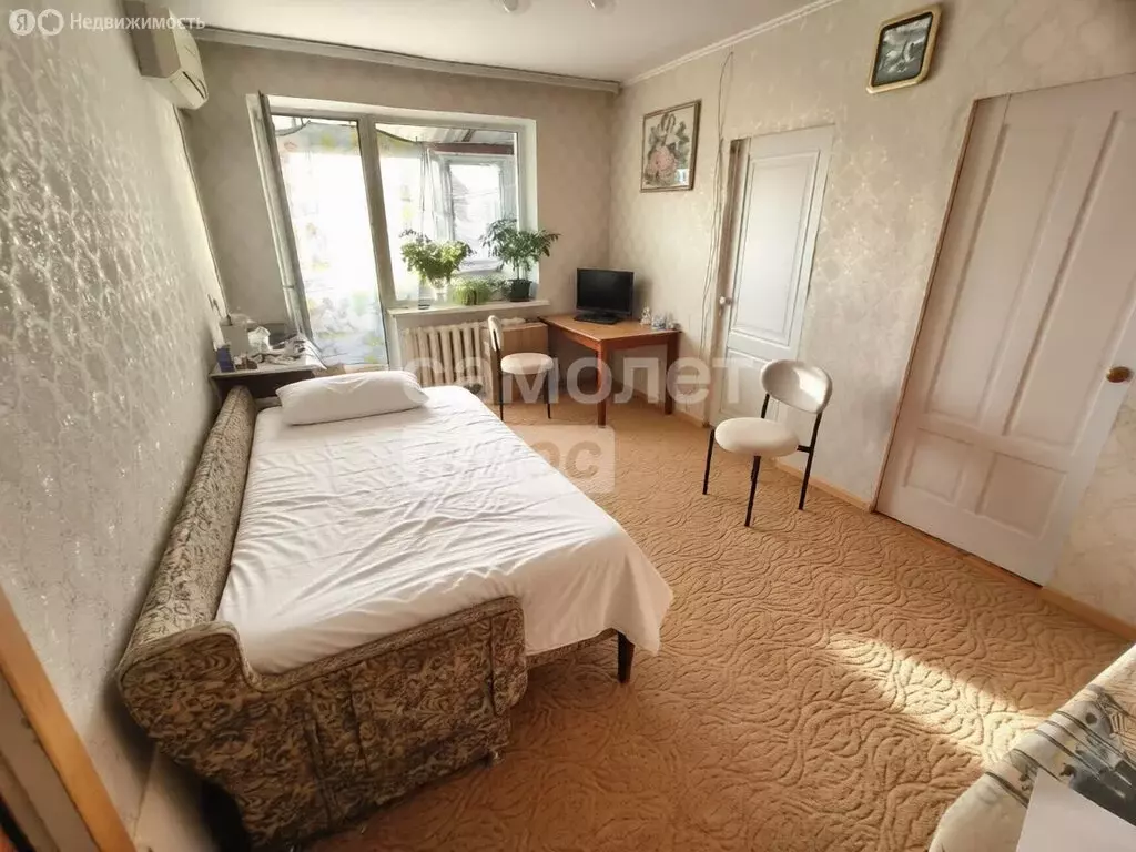 4-комнатная квартира: Кропоткин, улица Ворошилова, 65 (63.4 м) - Фото 1