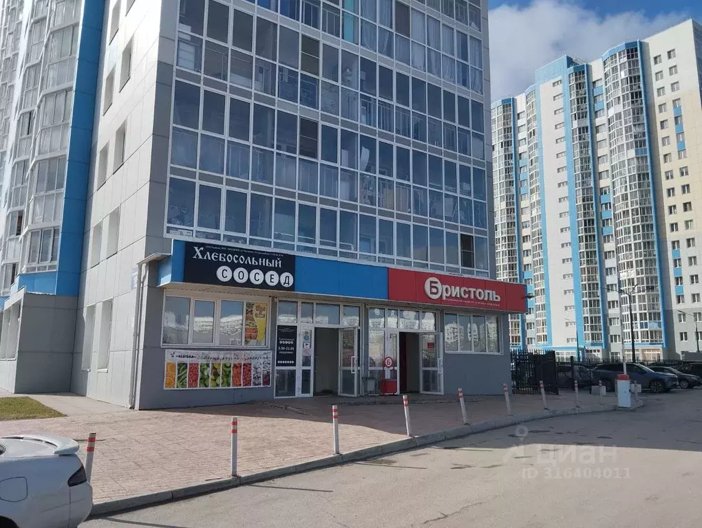 Торговая площадь в Новосибирская область, Новосибирск ул. Александра ... - Фото 0