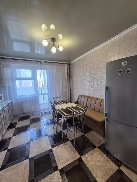2-к кв. Крым, Феодосия ш. Симферопольское, 42А (82.0 м) - Фото 2