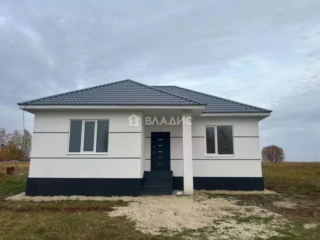 Дом в Пензенская область, с. Бессоновка ул. Радужная (100 м) - Фото 0