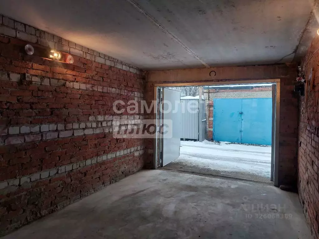 Гараж в Краснодарский край, Краснодар ул. Котовского, 41 (17 м) - Фото 1