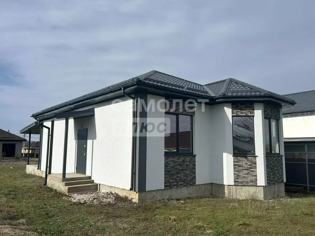 Дом в Краснодарский край, Новороссийск городской округ, Раевская ст-ца ... - Фото 1