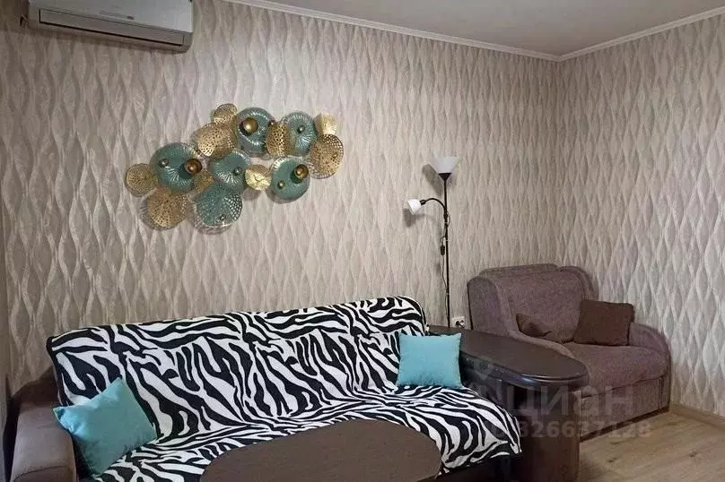 2-к кв. Алтай, Горно-Алтайск Коммунистический просп., 90 (49.0 м) - Фото 2