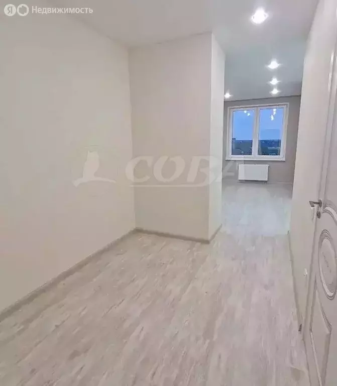 Квартира-студия: Тюмень, Краснооктябрьская улица, 8 (33 м) - Фото 1