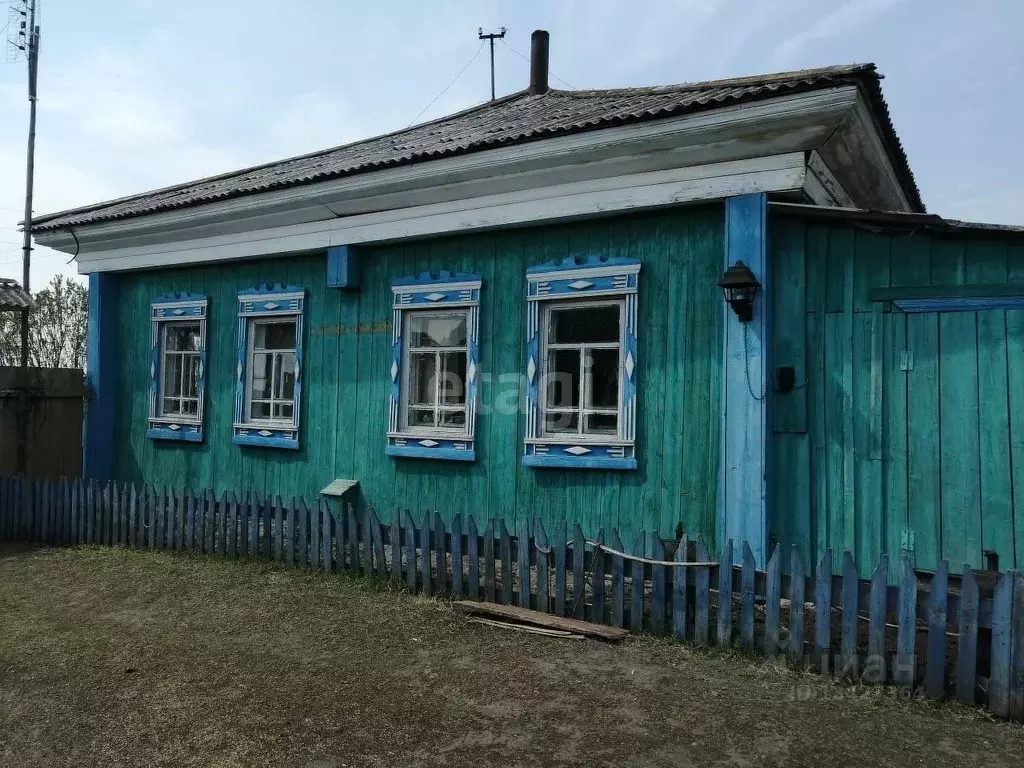 Дом в Курганская область, Шатровский муниципальный округ, с. ... - Фото 0