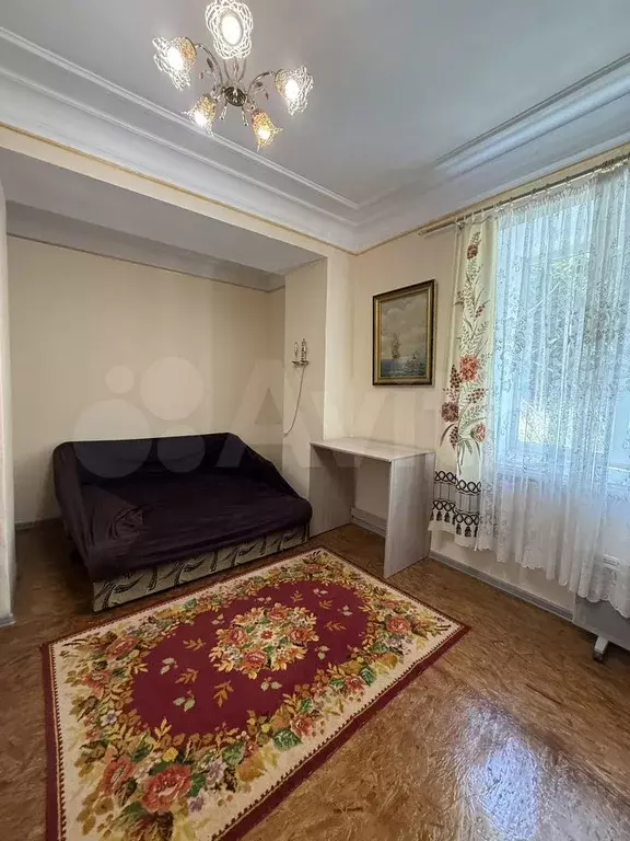 2-к. квартира, 55 м, 1/3 эт. - Фото 0
