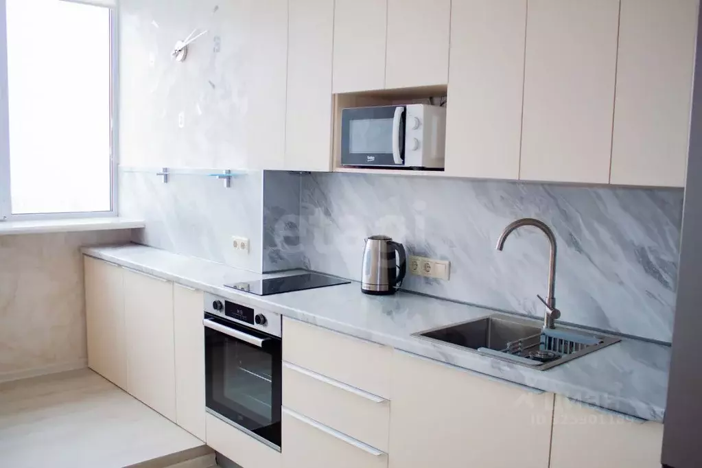 2-к кв. Новосибирская область, Новосибирск ул. Дуси Ковальчук, 242 ... - Фото 2