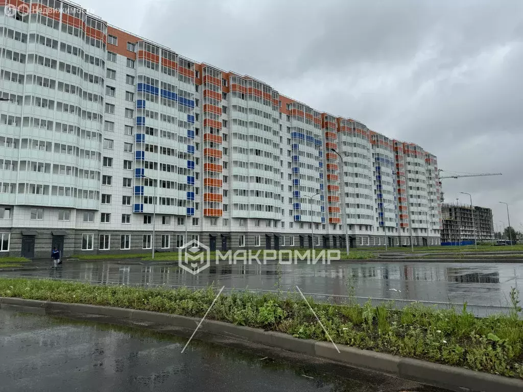 1-комнатная квартира: городской посёлок Янино-1, Заводская улица, 18к2 ... - Фото 0