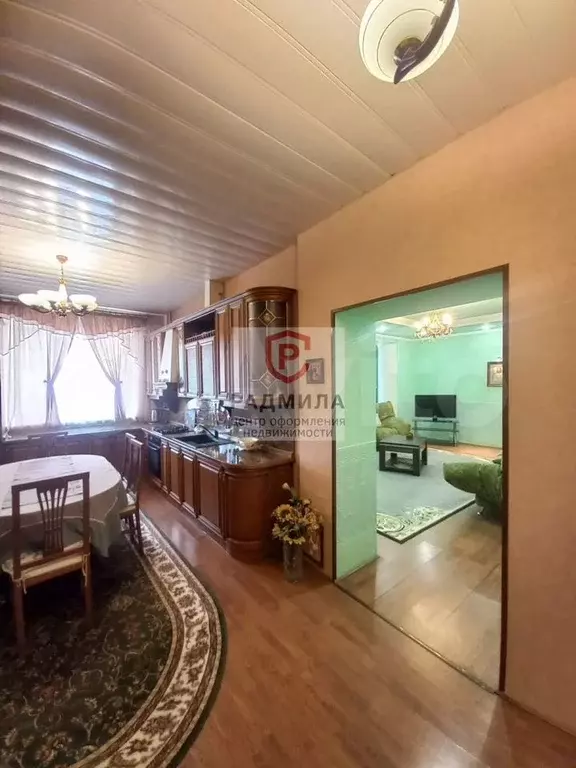 3-к. квартира, 91 м, 3/7 эт. - Фото 1