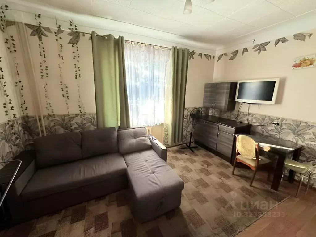 Комната Краснодарский край, Новороссийск Элеваторная ул., 9 - Фото 1