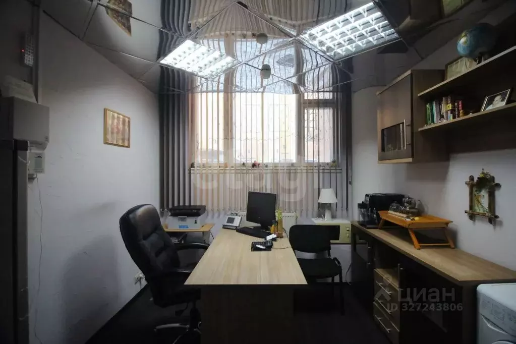 Торговая площадь в Ямало-Ненецкий АО, Новый Уренгой Оптимистов мкр, ... - Фото 1