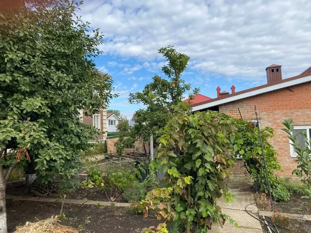 Дом в Ростовская область, Ростов-на-Дону Раздельная ул., 90 (65 м) - Фото 1