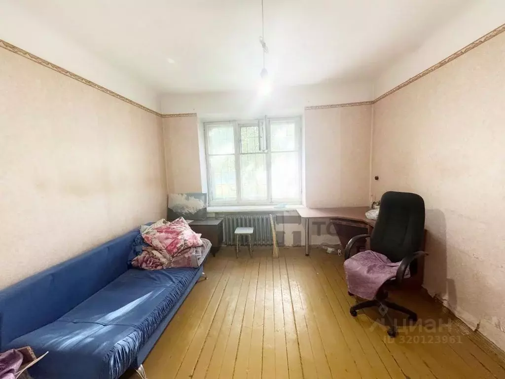 Комната Челябинская область, Челябинск ул. Горького, 8 (18.2 м) - Фото 0