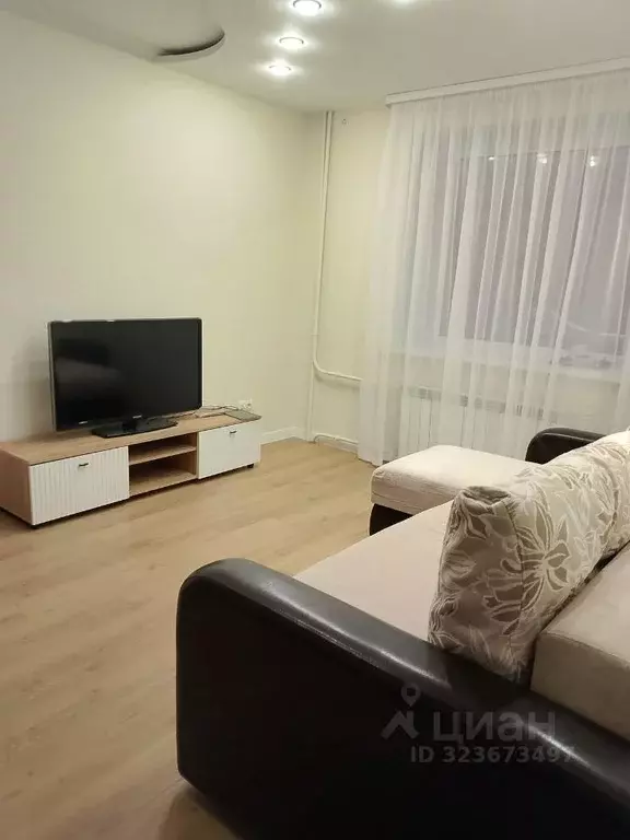 2-к кв. Саратовская область, Саратов Зенитная ул., 20 (48.0 м) - Фото 1