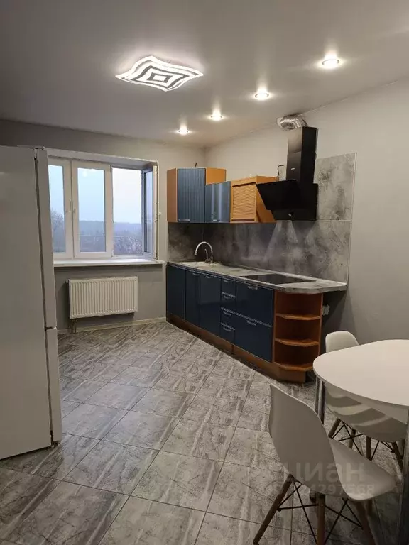 3-к кв. Московская область, Химки ул. Академика Грушина, 10 (83.0 м) - Фото 2