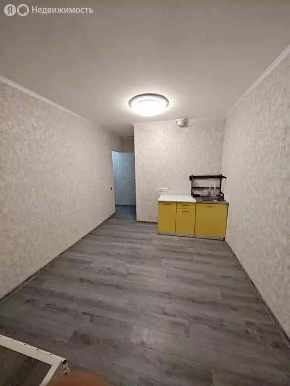 1к в 3-комнатной квартире (15 м) - Фото 2