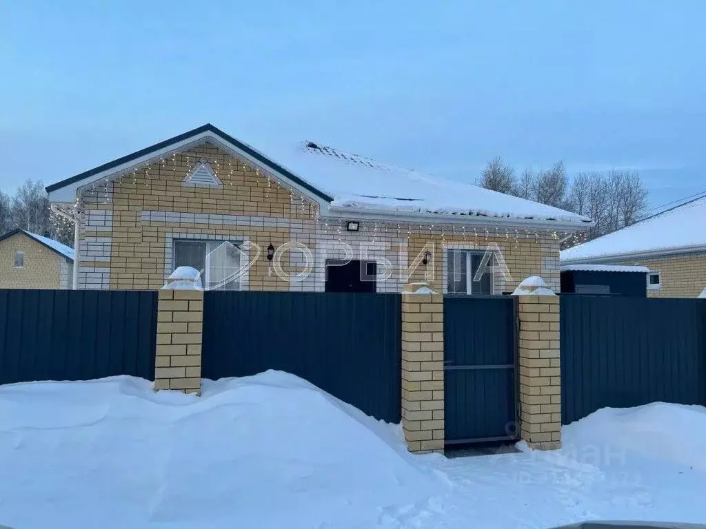 Дом в Тюменская область, Тюмень Зарека мкр, ул. Ангарская, 9 (91 м) - Фото 0