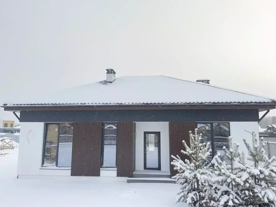 Коттедж в Свердловская область, Белоярский муниципальный округ, пос. ... - Фото 1