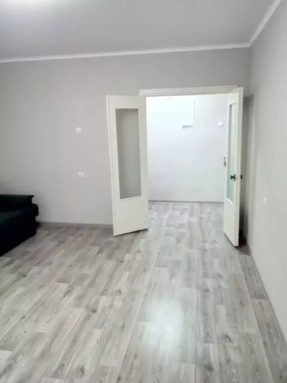 1-к кв. Белгородская область, Старый Оскол Восточный мкр, 47 (39.8 м) - Фото 2