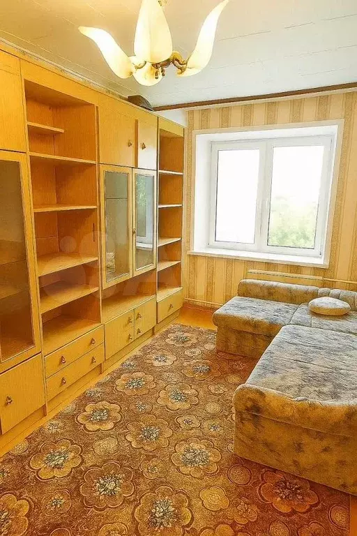 Комната 12 м в 1-к., 5/5 эт. - Фото 1