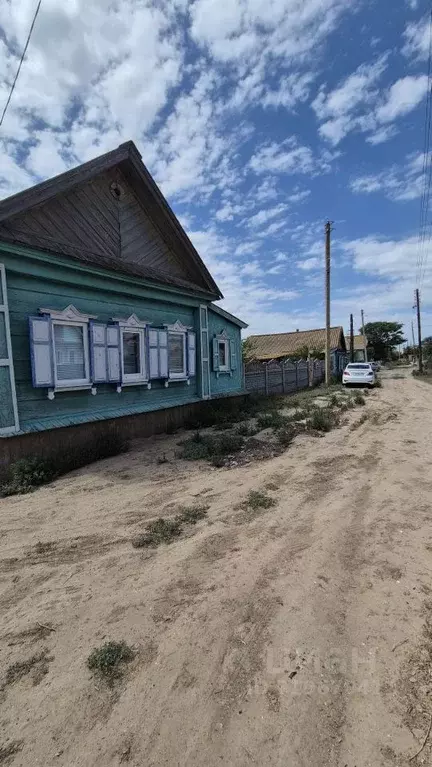 Дом в Астраханская область, Володарский район, с. Цветное Рыбацкий ... - Фото 0