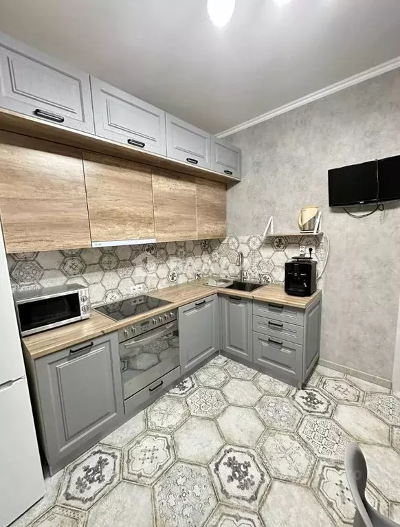 2-к кв. Белгородская область, Белгород ул. Щорса, 39а (61.9 м) - Фото 1