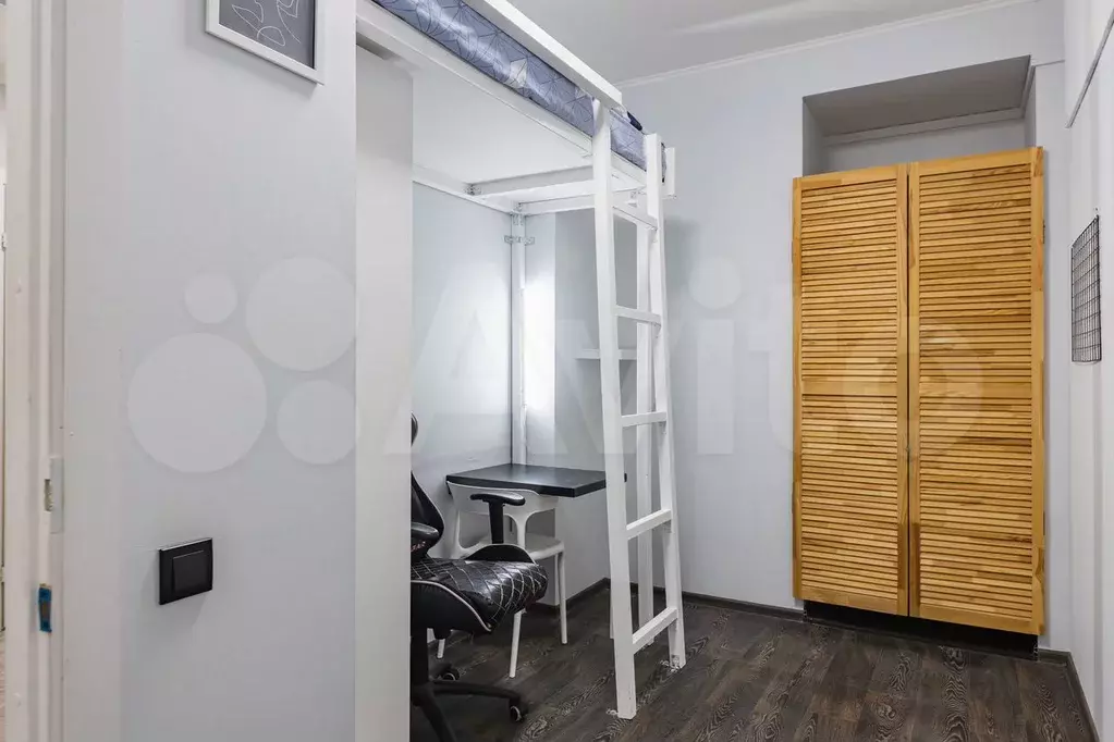 Комната 12 м в 9-к., 3/5 эт. - Фото 0
