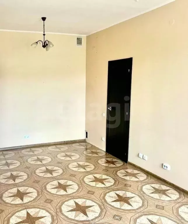 2-к кв. Красноярский край, Красноярск ул. Мичурина, 2Д (58.0 м) - Фото 1