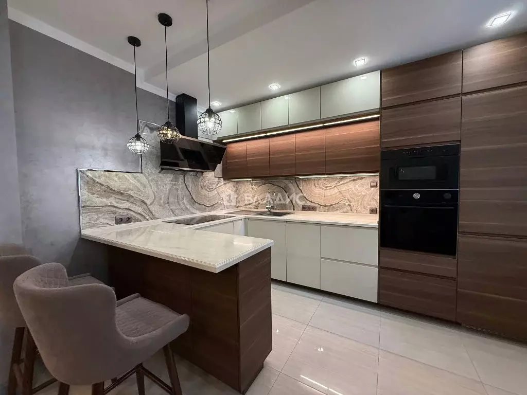 Продается 2-комнатная квартира - Фото 1